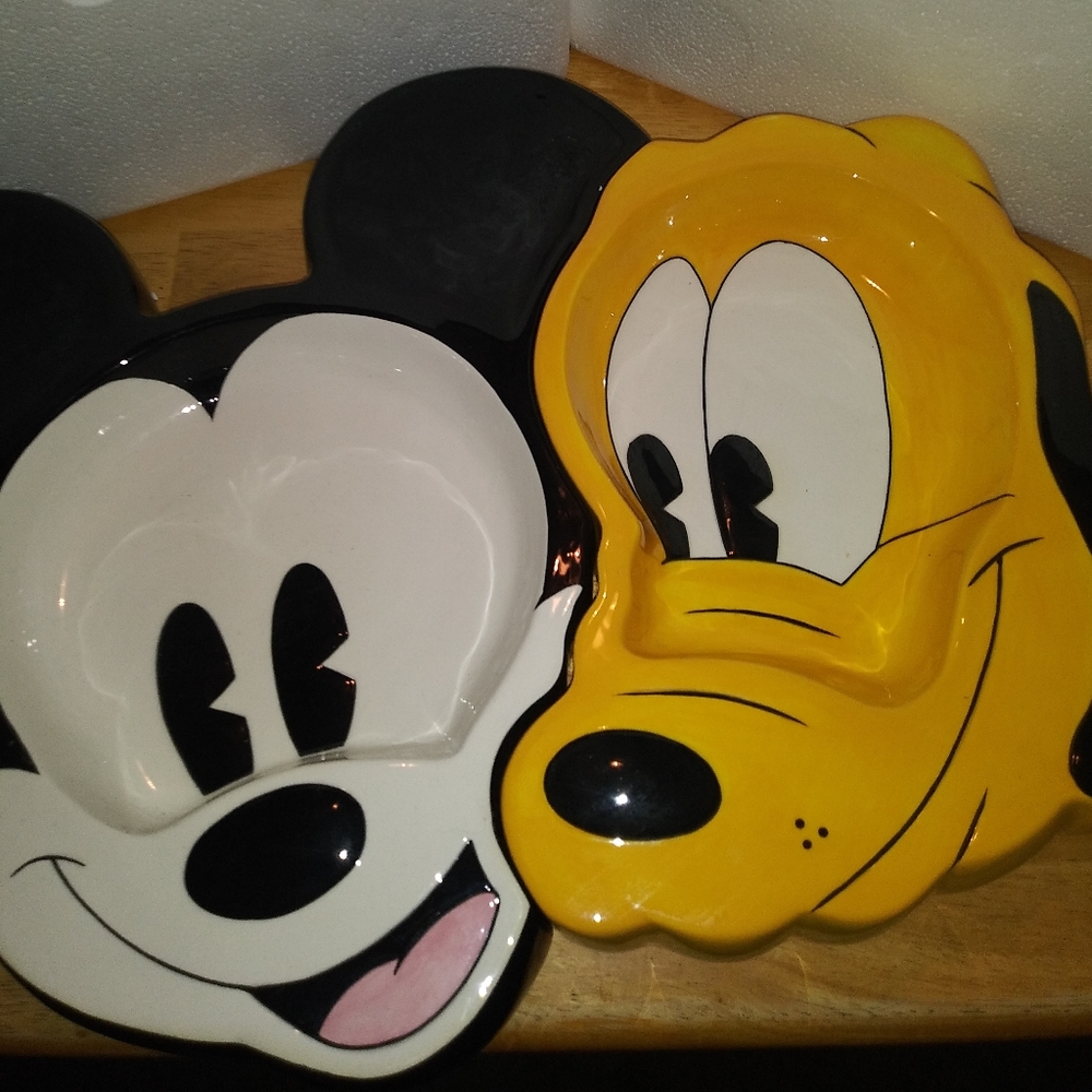 Vintage 75th anniversary Mickey and Pluto dish set